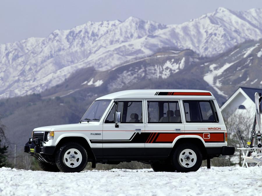  Mitsubishi Pajero Wagon High Roof I 1983 года  (фото 10 из 11)